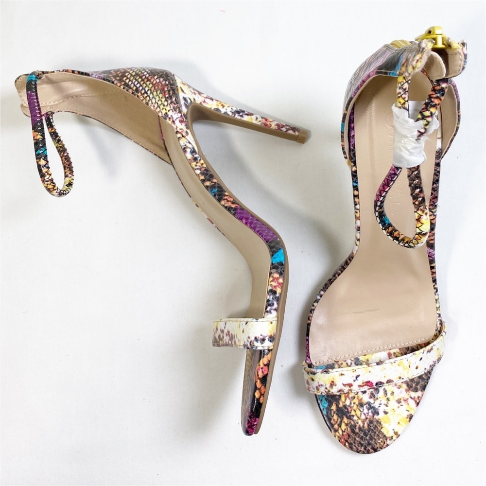 NWOT Wild Diva Lounge Multicolor Snakeskin Print Stiletto Sandal Heels Size 7.5